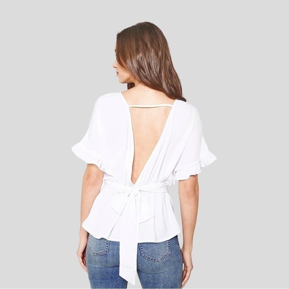 SUGAR LIPS, NWT, WHITE, OPEN BACK BLOUSE WITH GATHERED WAIST & TIE SASH. SIZE S - Picture 2 of 8